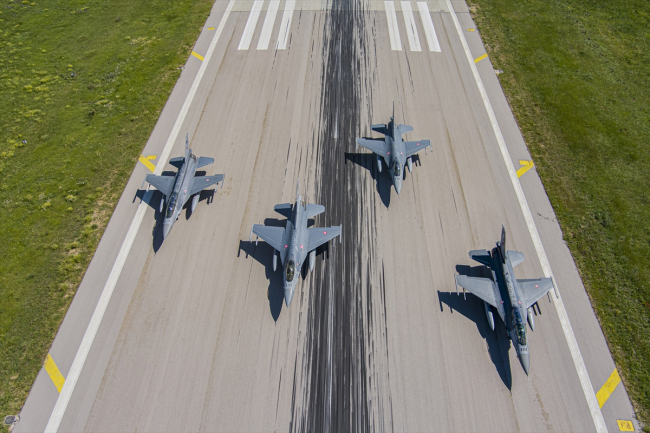 Gündüz "Kartal", gece "Yarasa"… F-16'lar her şartta göreve hazır